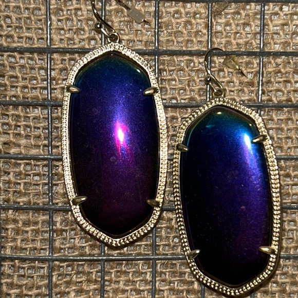 Kendra Scott Elle earrings - Picture 1 of 1